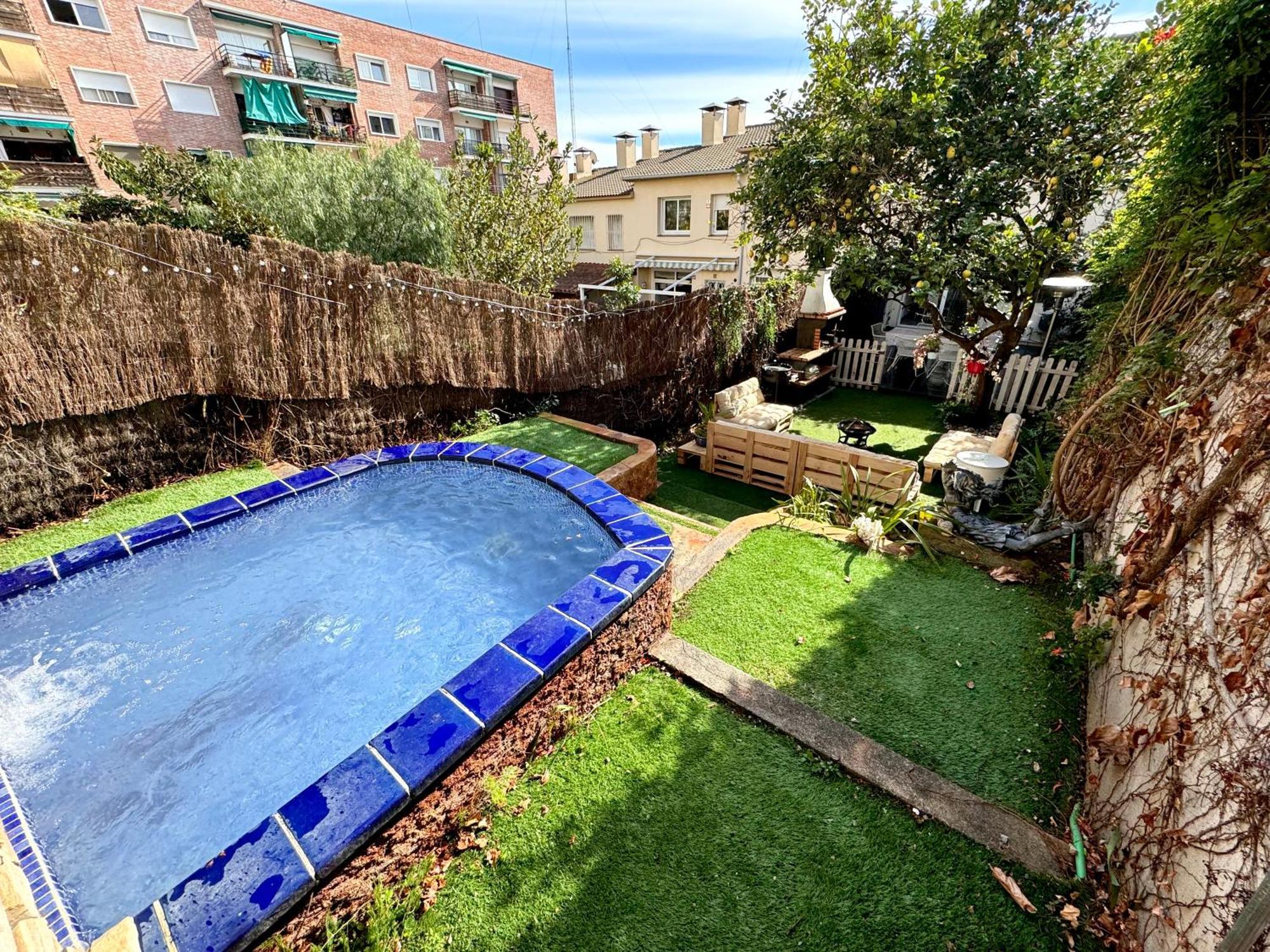 Casa En Masnou Junto A Playa Y Tren Vila Exterior foto